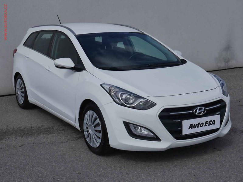 Hyundai i30 (2015) 1.6GDI, 2.maj,ČR, STK 10/2027 - fotografie inzerátu