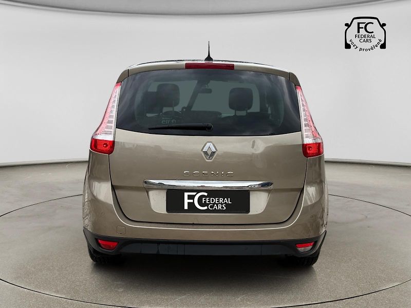 Renault Grand Scénic  1.6 16V Expression 7STR - fotka 4 z 23