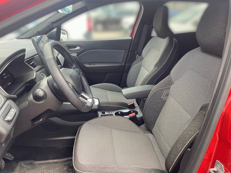 Renault Symbioz (2025) techno mild hybrid 140 - fotka 9 z 19
