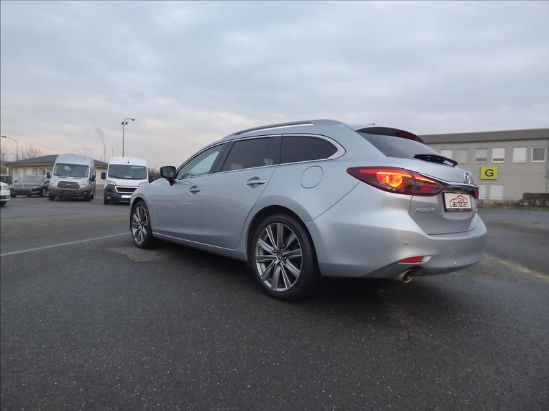 Mazda 6 2,0 Skyactiv,121kW,Bi-Xenon  S - fotka 5 z 35