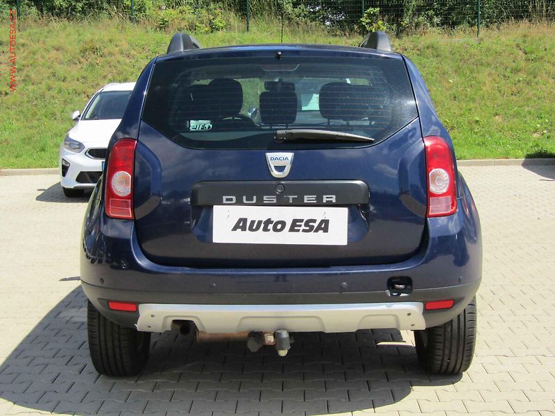 Dacia Duster (2011) 1.6i 4x4, servis.kniha, AC - fotka 5 z 16