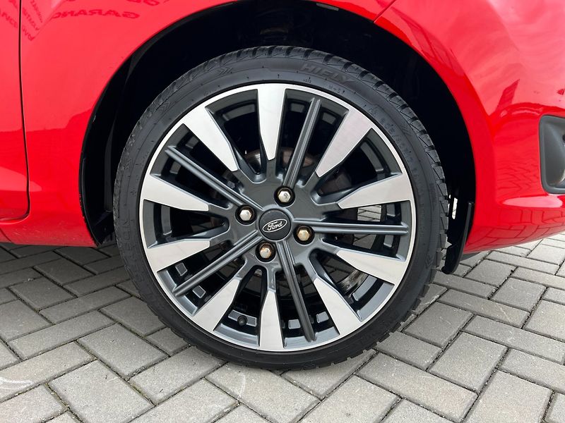 Ford Fiesta (2014) 1.0i 74kW Titanium! Tažné! - fotka 26 z 27