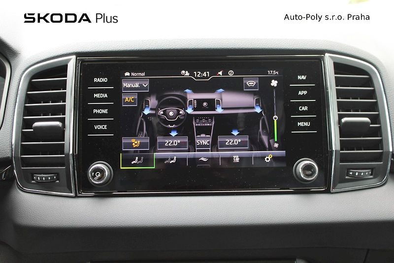 Škoda Karoq (2022) Style 2.0 TDI 110kw 4x4 DSG - fotka 23 z 25