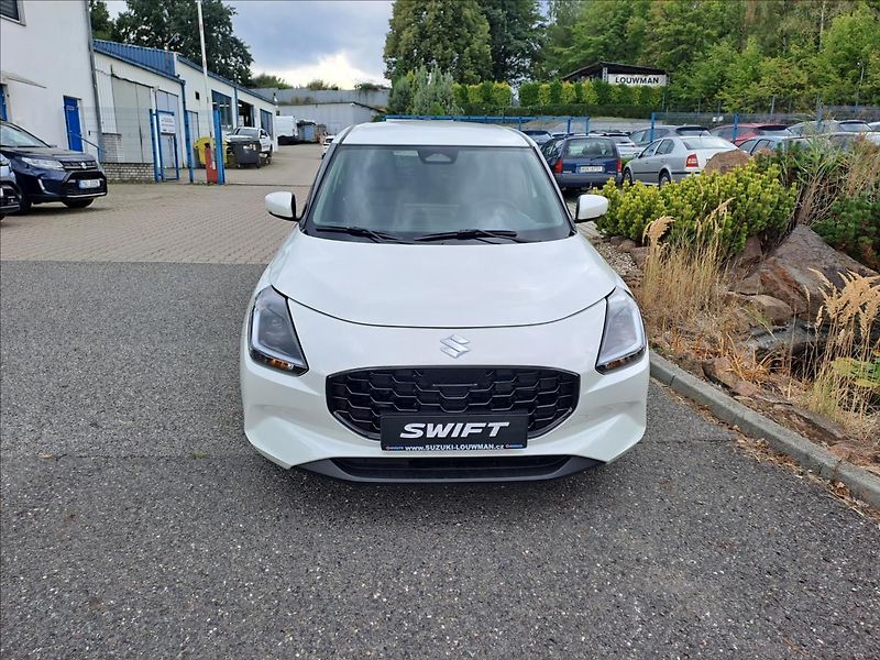 Suzuki Swift (2026) 1,2 ELEGANCE HYBRID CVT MY26 - fotka 2 z 22