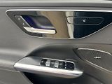 Mercedes-Benz Třídy C (2021) C200, 4MATIC, AMG, DPH - náhled 38