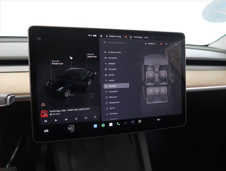 Tesla Model Y (2023) Long Range AWD 75kWh, SoH 91% - fotka 24 z 33