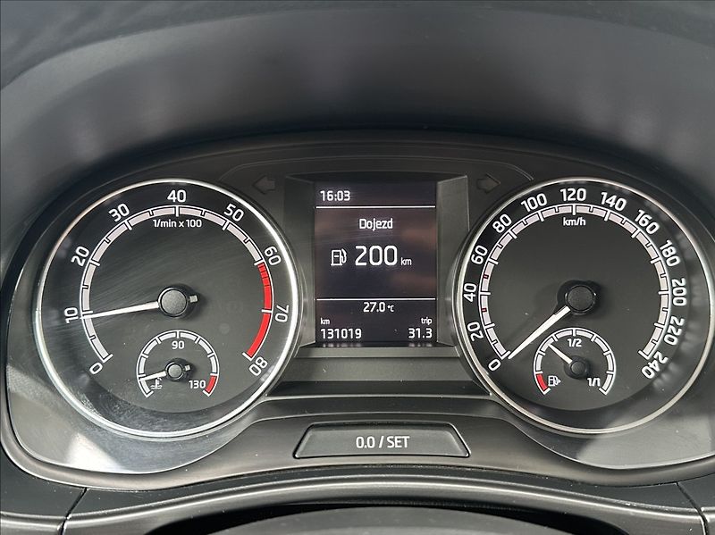 Škoda Fabia 1,0 TSI 95PS  Style - fotka 37 z 52