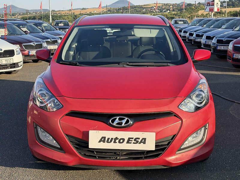 Hyundai i30 (2020) 1.4 - fotka 2 z 16