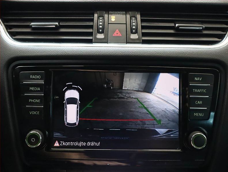 Škoda Octavia (2016) RS 2.0 TDI, Automat, Kůže - fotka 18 z 23