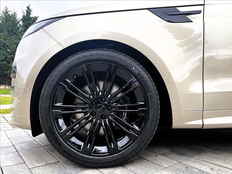 Land Rover Range Rover Sport (2026) 3,0 P550e AUTOBIOGRAPHY PHEV / - fotka 3 z 44