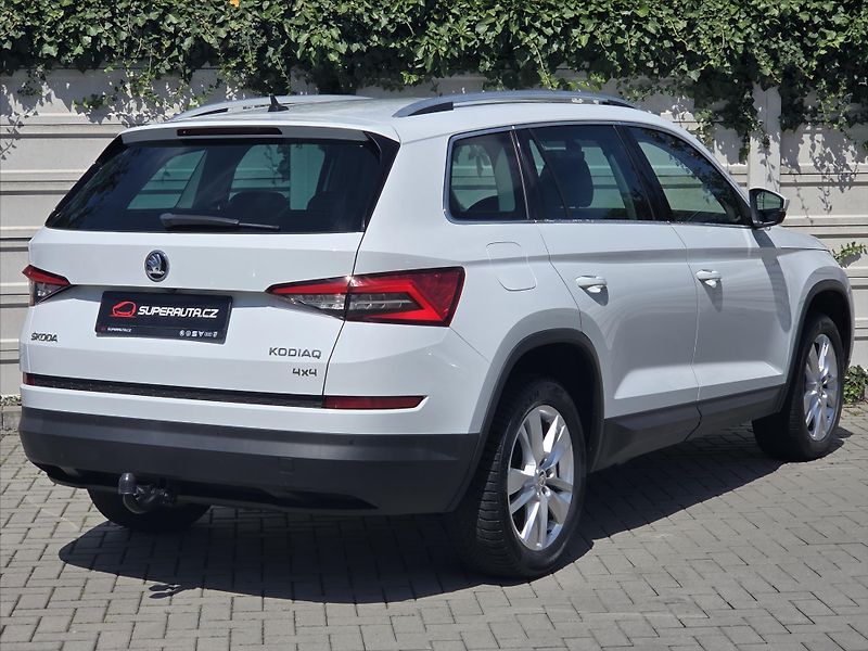 Škoda Kodiaq 2,0 TDi 140kW DSG 4x4 Style Pl - fotka 6 z 26