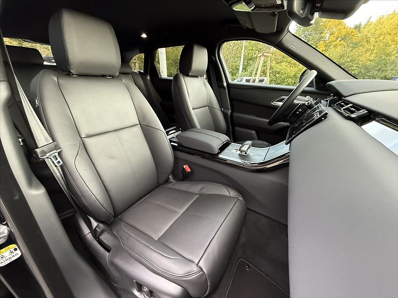 Land Rover Range Rover Velar (2026) 2,0 S D200 - fotka 12 z 20