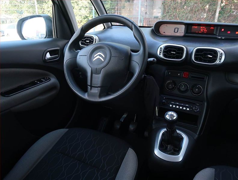 Citroën C3 Picasso (2014) 1.4 i, Serv.kniha, Tempomat - fotka 7 z 15