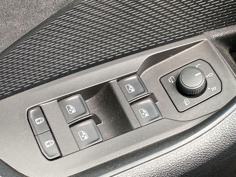 Škoda Octavia (2021) Combi 2.0 TDI DSG RS - fotka 22 z 39