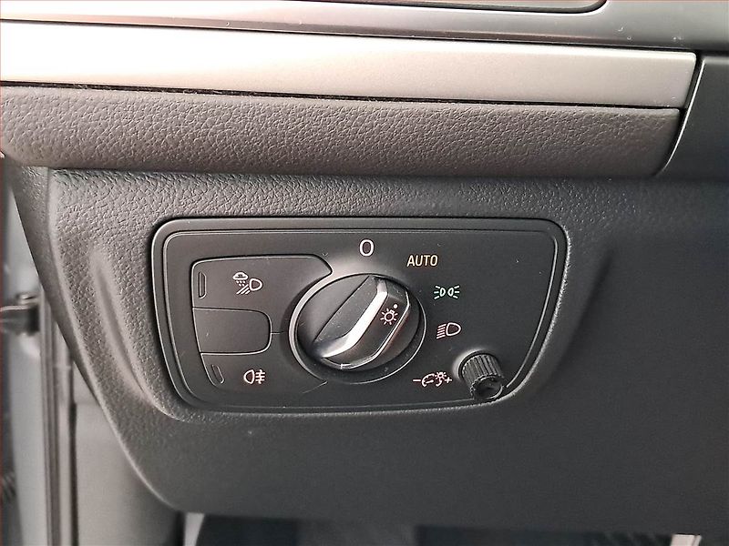Audi A6 (2015) 3.0 TDI, 4X4, Automat, Navi - fotka 20 z 22