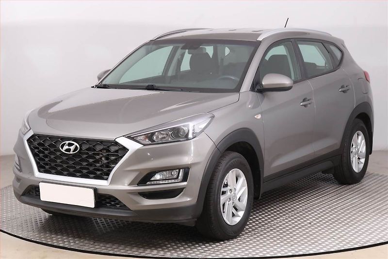 Hyundai Tucson (2019) 1.6 CRDi, 4X4, Tempomat - fotka 2 z 18
