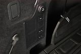 Land Rover Discovery (2017) HSE 3.0 Td6 - náhled 21