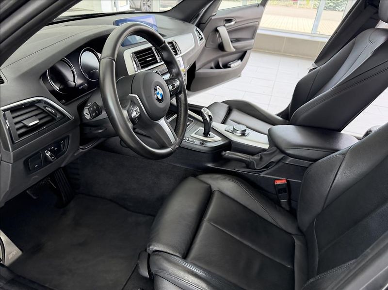 BMW Řada 1 3,0 i, M140i xDrive,Shadow,400 - fotka 16 z 41