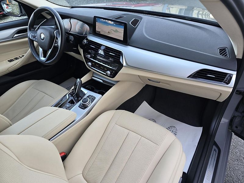 BMW Řada 5 110kW LED+NAVI+KŮŽE - DPH - fotka 11 z 58