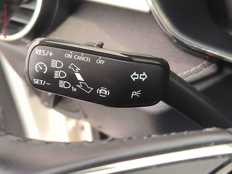 Škoda Fabia (2022) 1.0 TSi, ČR, Style, LED - fotka 19 z 24