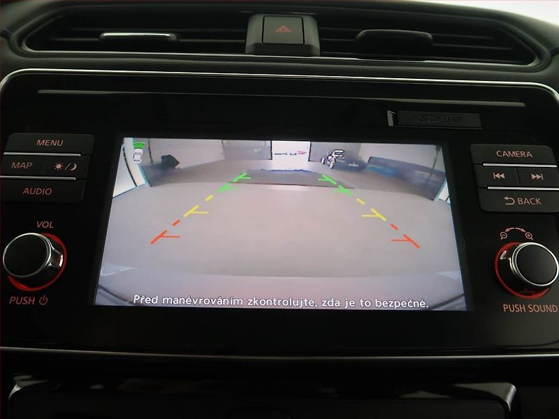 Nissan Leaf (2018) 40 kWh, SoH 87%, Automat - fotka 17 z 21