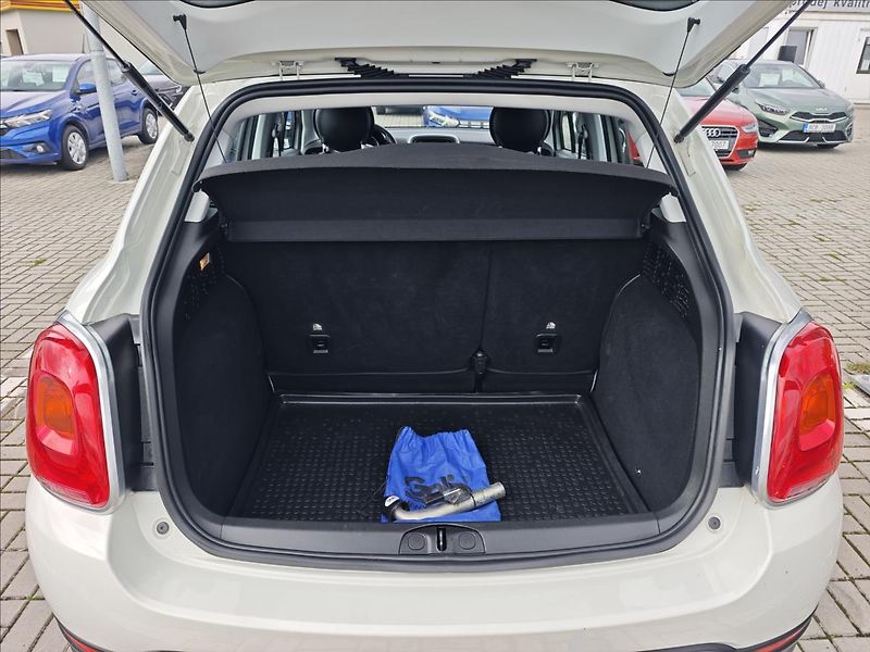 Fiat 500X 1,4 Multiair DDCT6 automat - fotka 12 z 19