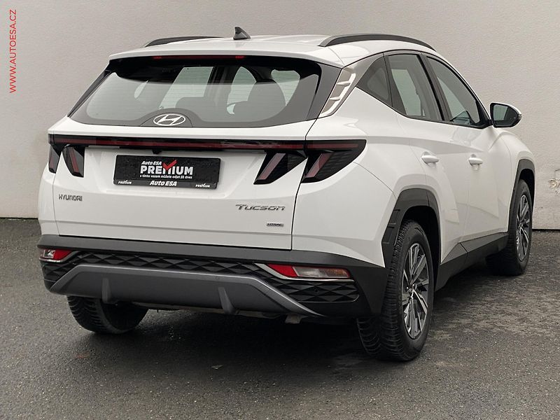 Hyundai Tucson (2022) 1.6 T-GDi 4x4, 1.maj,ČR - fotka 4 z 18