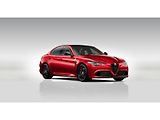 Alfa Romeo Giulia (2026) 2.9 V6 BiTurbo 520k QV Carbon - náhled 1