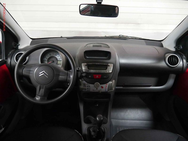 Citroën C1 (2010) 1.0 i, 1.maj,ČR, AC - fotka 8 z 14