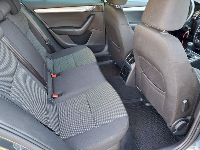 Škoda Octavia (2016) Ambition 1,2TSi 81kW - fotka 14 z 30