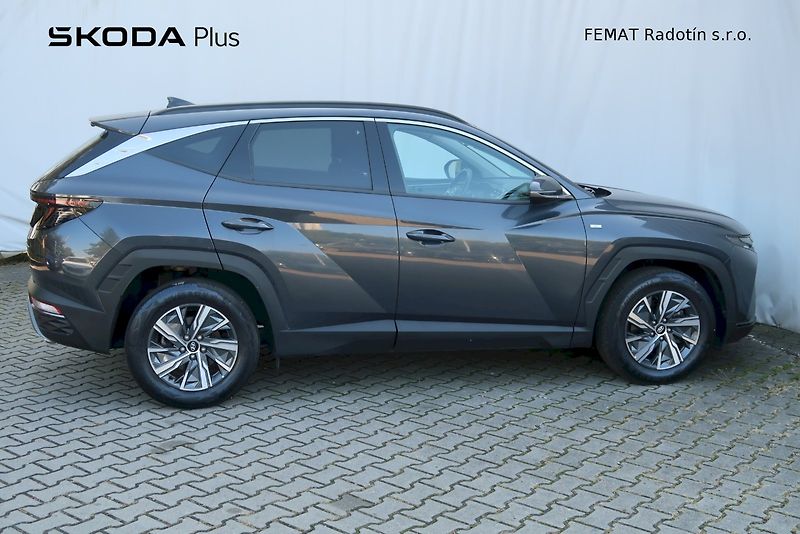 Hyundai Tucson (2023) 1.6 T-GDI/110 kW GAMMA II MHEV - fotka 25 z 32