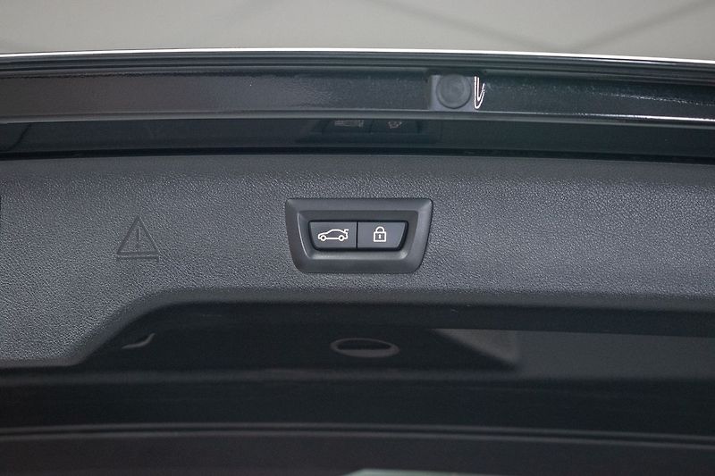BMW Řada 5 530d xD TAŽNÉ*N.TOPENÍ*ČR 1.M* - fotka 48 z 51