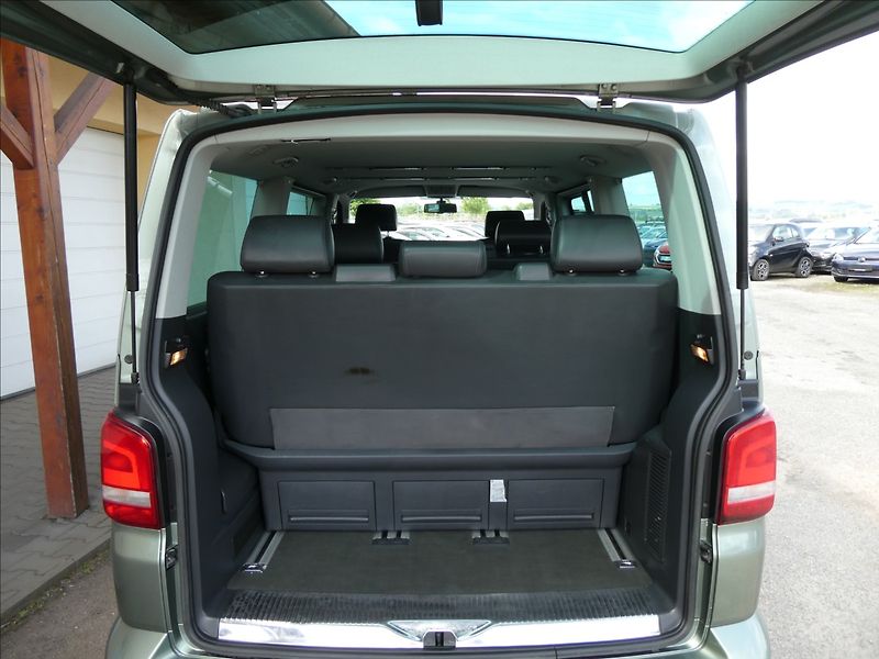 Volkswagen Multivan 2,0 TDi DSG 4x4,závěs,HIGHLINE - fotka 17 z 44