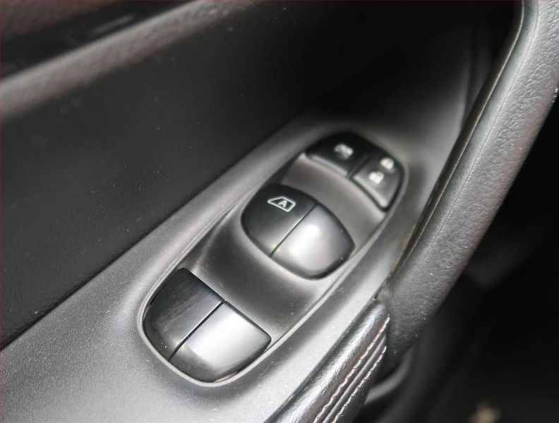 Nissan X-Trail (2016) 1.6 DIG-T, ČR,1.maj - fotka 16 z 20