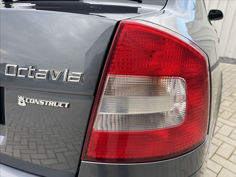 Škoda Octavia 1,8 TSI klima 1.maj. původ ČR - fotka 14 z 50