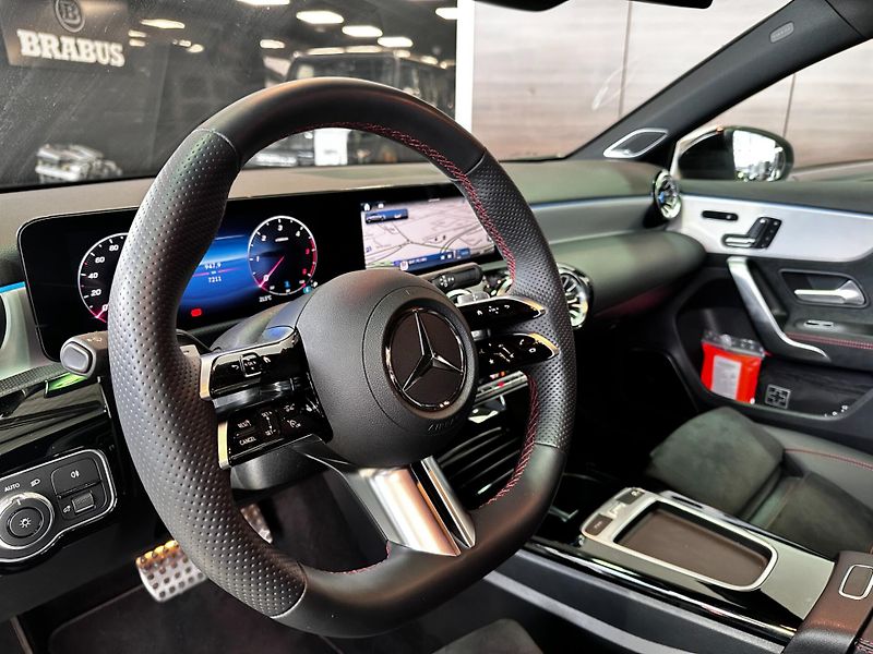 Mercedes-Benz Třídy A (2023) A 200 D - fotka 11 z 30