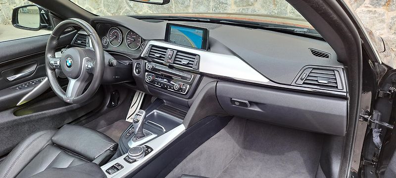 BMW Řada 4 (2015) 430D M*PACKET*CABRIO*LED*ADAPT - fotka 24 z 46