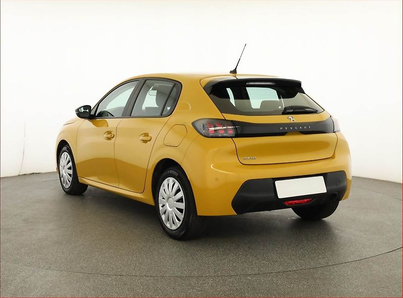 Peugeot 208 (2023) 1.2 PureTech, ČR,1.maj - fotka 4 z 17