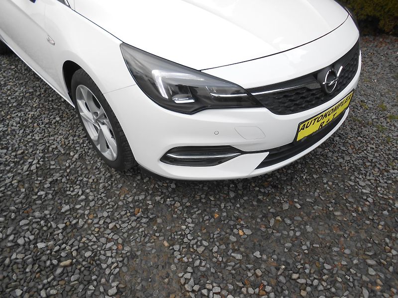 Opel Astra 1.2,KAMERA,NAVI,62TKm!! - fotka 10 z 41