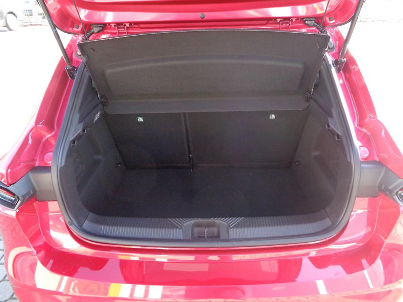 Renault Clio (2026) techno TCe 115 NOVINKA - fotka 21 z 21