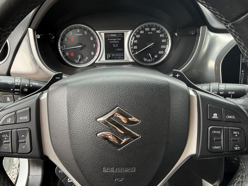 Suzuki Vitara 1.6VVT Elegance ALLGRIP 88kW  - fotka 15 z 20