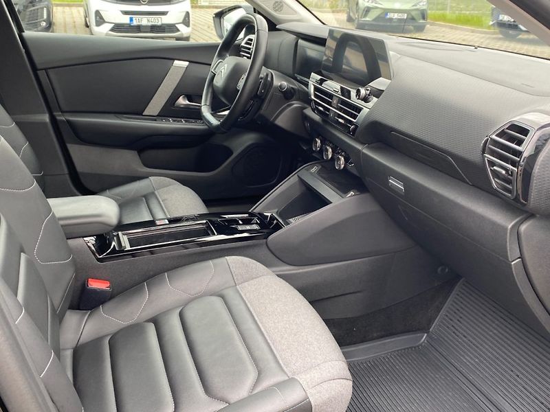 Citroën C4 (2022) 1,2 (114kW) Aut  BA - fotka 7 z 38