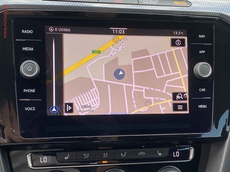Volkswagen Arteon (2019) 2.0 TSi, R-Line, DSG, TZ - fotka 17 z 19