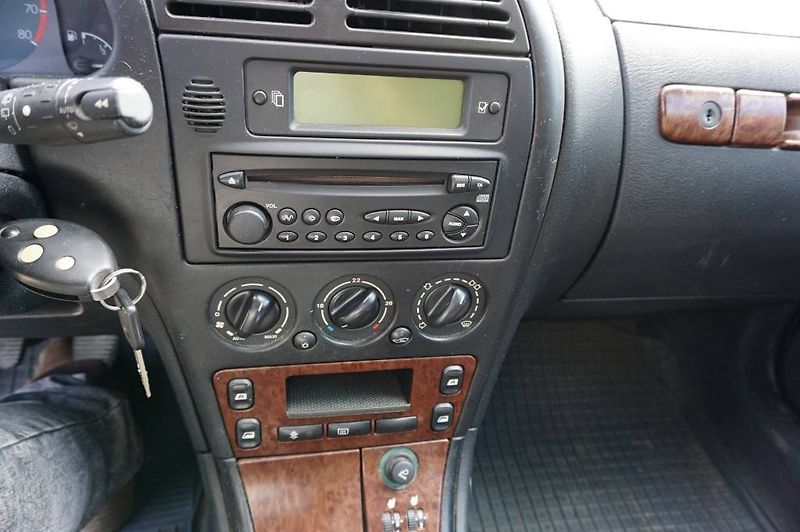 Citroën Xsara (2001) 1,6 NOVÉ V ČR - fotka 8 z 20