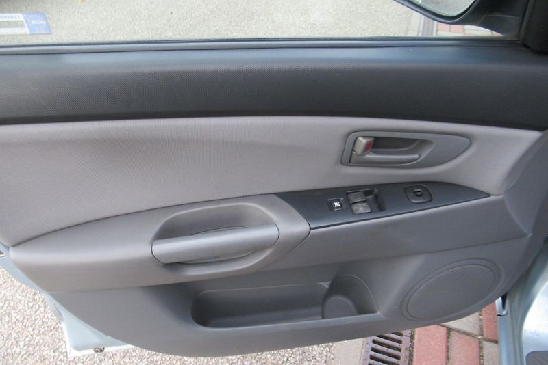 Mazda 3 1.4 16V KLIMA PŮVOD ČR - fotka 17 z 20