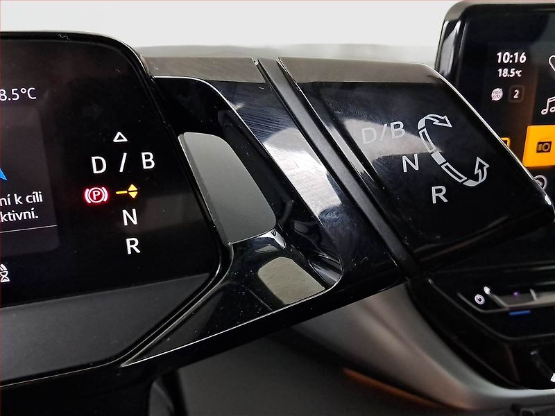 Volkswagen ID.4 (2020) 1st (82 kWh), SoH 92% - fotka 13 z 22