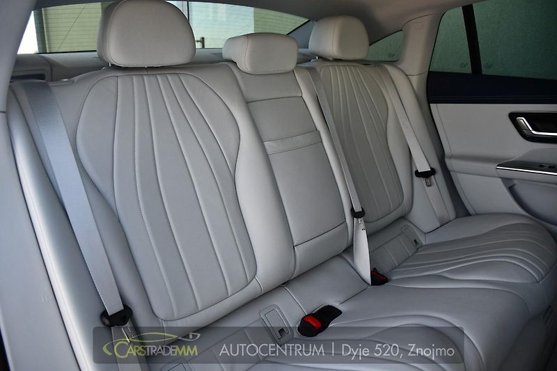 Mercedes-Benz EQE 500 AMG 4MATIC  - fotka 19 z 53