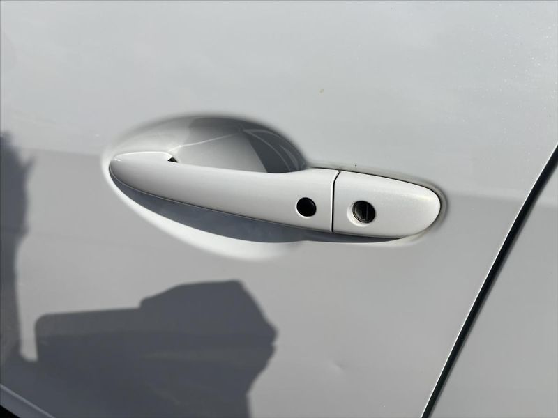 Mazda 3 2,3 MZR DISI 191kW MPS - fotka 32 z 36