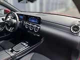 Mercedes-Benz Třídy A 200 AMG Line - náhled 15