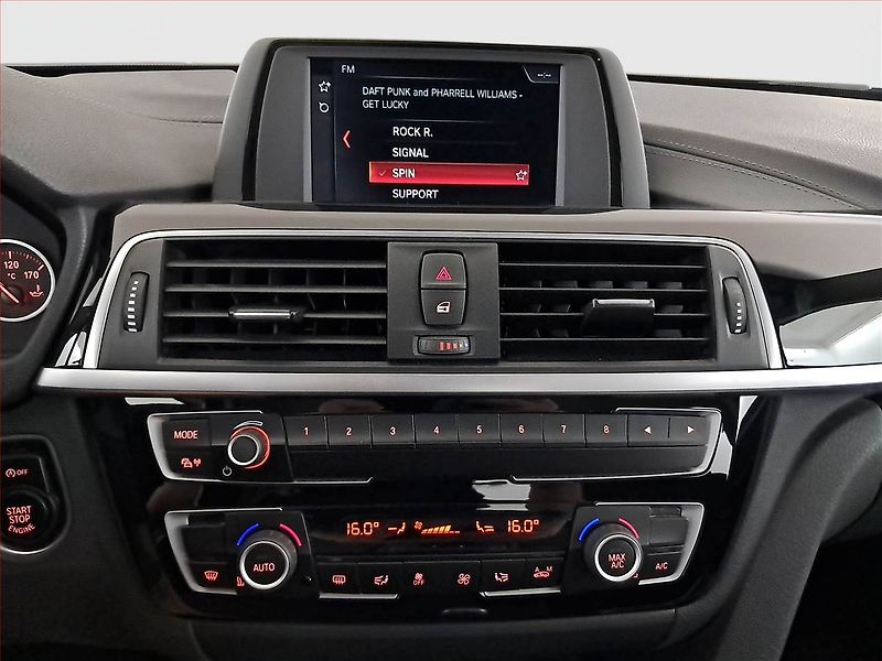 BMW Řada 4 (2019) 420i, Serv.kniha, Tempomat - fotka 12 z 17